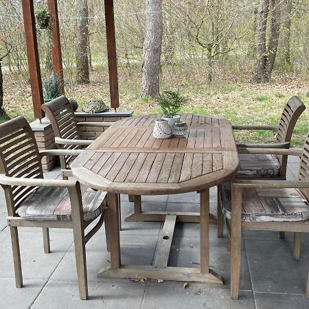 Detached Holiday Home With Sauna Large Garden Stramproy 外观 照片