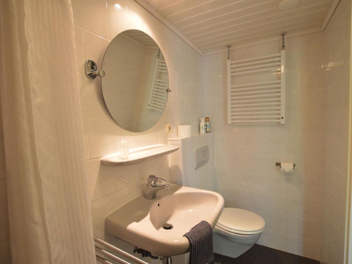 Detached Holiday Home With Sauna Large Garden Stramproy 外观 照片