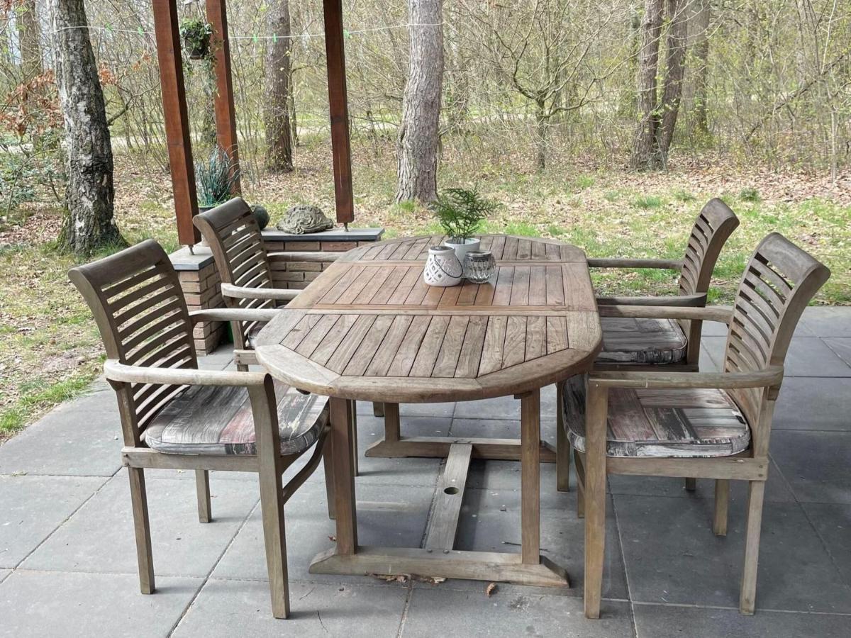 Detached Holiday Home With Sauna Large Garden Stramproy 外观 照片